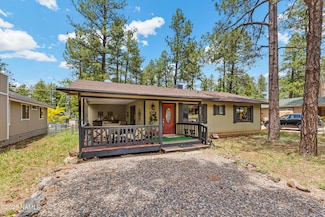 840 E Caribou Rd, Munds Park, AZ 86017