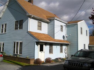 141 Green St, Freemansburg, PA 18017