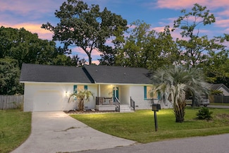1520 Wakendaw Rd, Mount Pleasant, SC 29464