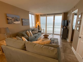 421 S Atlantic Ave Unit 806, New Smyrna Beach, FL 32169