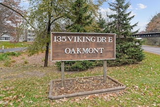 135 Viking Dr E Unit 321, Little Canada, MN 55117