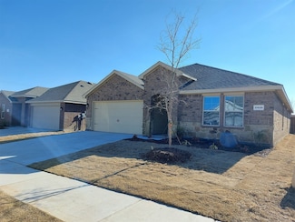 2810 Peony Dr, Sherman, TX 75092