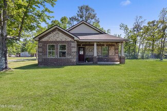 14851 Masterson Ave, Vancleave, MS 39565
