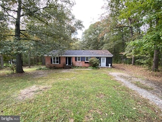 727 Chalklevel Rd, Louisa, VA 23093