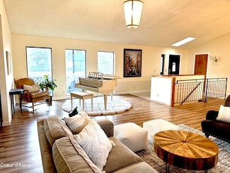 4413 N Staples Ave, Coeur D Alene, ID 83815
