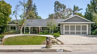 4200 Hayvenhurst Ave, Encino, CA 91436