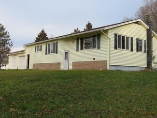 810 Vt Route 105, Sheldon, VT 05483