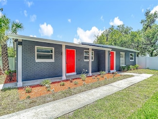 1409 College Park Ln, Tampa, FL 33612