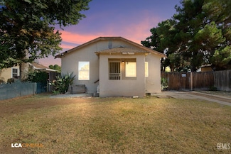 214 Wilson Ave, Bakersfield, CA 93308