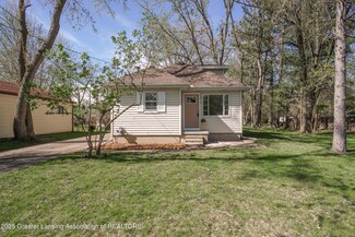 1914 Ferrol St, Lansing, MI 48910
