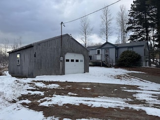 152 Kansas Rd, Milbridge, ME 04658