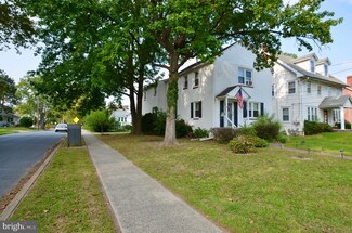 661 14th Ave, Prospect Park, PA 19076