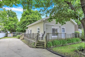 704 E North St, Owosso, MI 48867