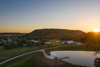 856 County Road 4155, Clifton, TX 76634