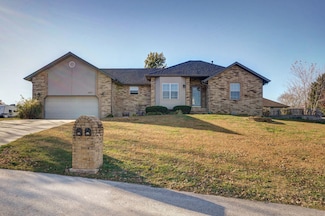 2601 S 15th Ave, Ozark, MO 65721