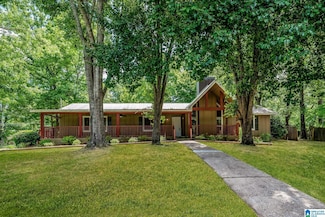 2064 Edenwood Dr, Bessemer, AL 35023