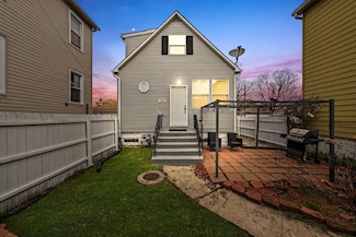 7546 W 61st St, Summit Argo, IL 60501