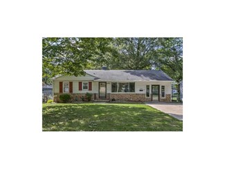 5532 N Woodland Ave, Kansas City, MO 64118
