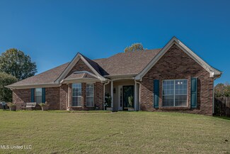 5881 Blocker St, Olive Branch, MS 38654