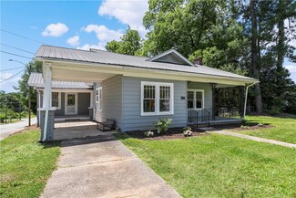 901 W Main St, Walhalla, SC 29691