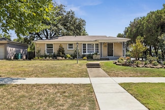 1613 Elizabeth Blvd, Fort Worth, TX 76110