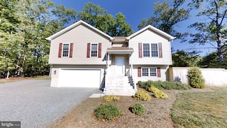 105 Lake Country Dr, Mineral, VA 23117