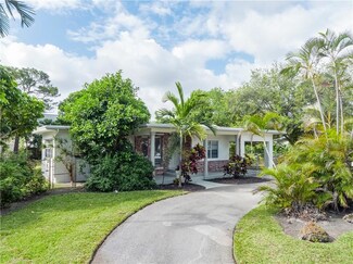 1034 NE 34th St, Oakland Park, FL 33334