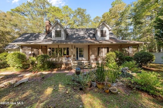 100 Catherine St, New Bern, NC 28560