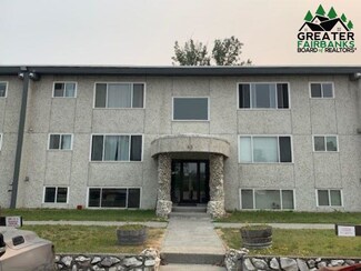 83 Slater Dr, Fairbanks, AK 99701