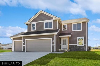 2705 21st St SW, Altoona, IA 50009