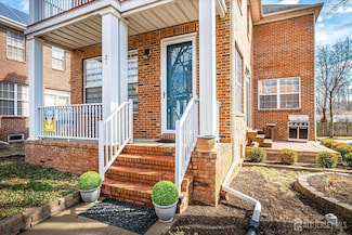 21 Central Square Park, Metuchen, NJ 08840