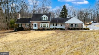 1420 County Line Rd, Gilbertsville, PA 19525