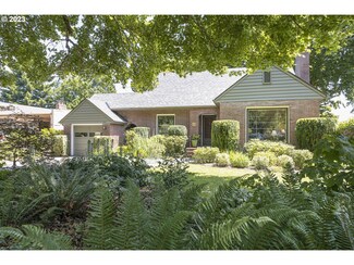 1840 SE Saint Andrews Dr, Portland, OR 97202