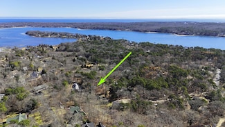 147 Red Buoy Ln Unit 2.1, Tisbury, MA 02568