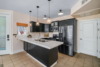 4771 Pepelani Loop Unit 1611, Princeville, HI 96722