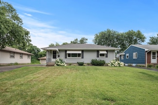 734 24th Ave N, South Saint Paul, MN 55075