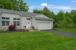 1441 Shaw Ave Unit A, Niles, OH 44446