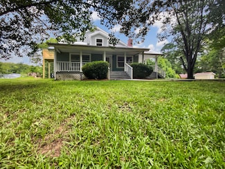 1116 Magnolia St, La Fayette, GA 30728