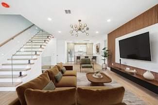 9 Pierce Ave Unit 2, Jersey City, NJ 07307