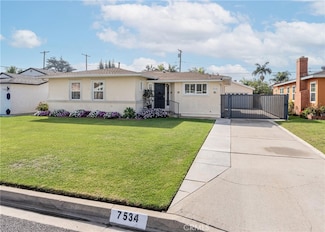 7534 Fostoria St, Downey, CA 90241