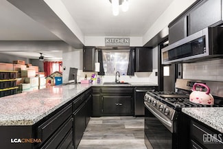 2713 Whitley Dr, Bakersfield, CA 93309