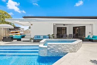 581 SE 5th Ave, Pompano Beach, FL 33060