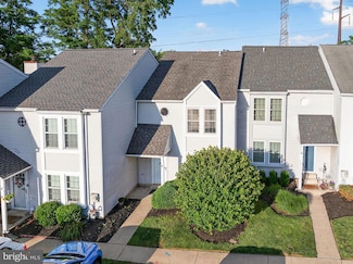 10 Maple Dr, Conshohocken, PA 19428