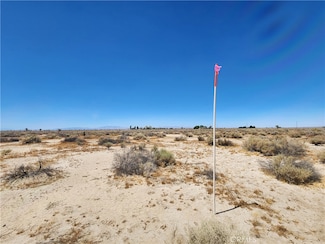 2 AC 122 St E, Lancaster, CA 93535