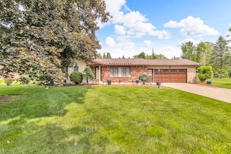 4273 Indian Trail, Jackson, MI 49201