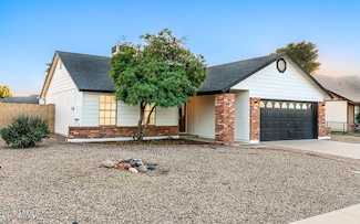 1519 W Mission Dr, Chandler, AZ 85224