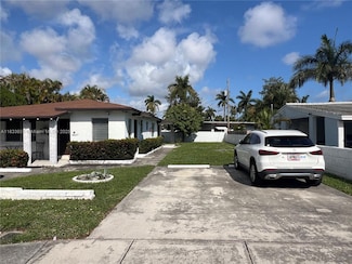 809 NE 2nd St, Hallandale Beach, FL 33009
