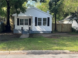 2109 E 37th St, Savannah, GA 31404