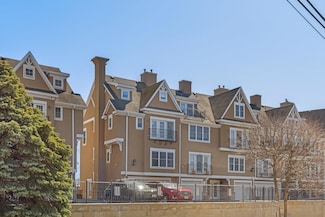 80 Old Boston Post Rd Unit 6, New Rochelle, NY 10801