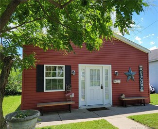 1041 W Main St, Madison, IN 47250